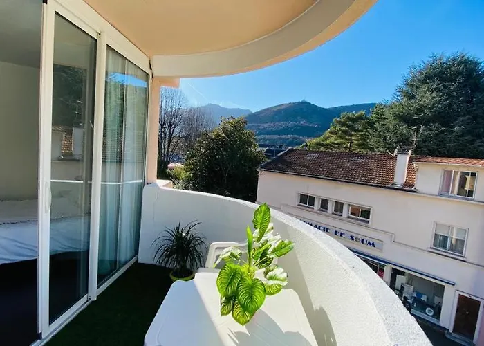 Superbe Avec De Parking Gratuit Sur Place Appartement Lourdes